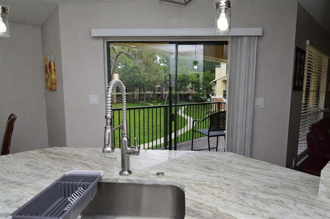 Building Photo - 8613 Mallard Reserve Dr