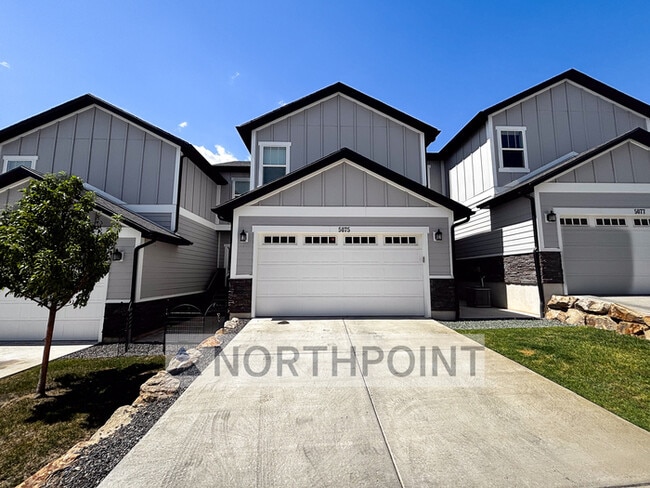 Building Photo - Clean, Bright, Open Town-Home in Lehi