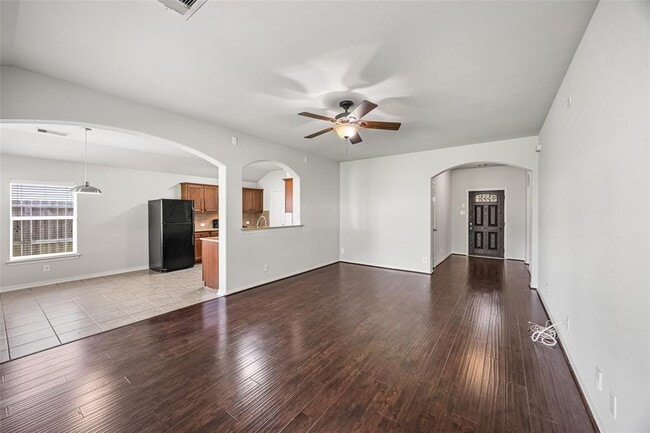 Building Photo - 1123 Pecos Pass Dr