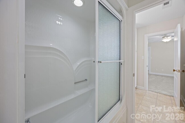Building Photo - 5109 McCallum Mdws Dr