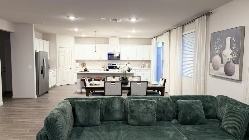 Building Photo - 2925 Fairbanks St