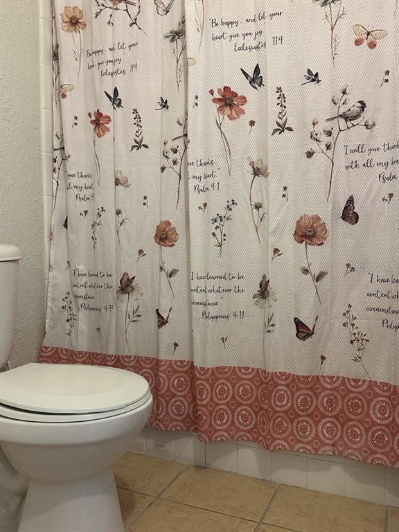 Building Photo - 10325 Carrollwood Ln