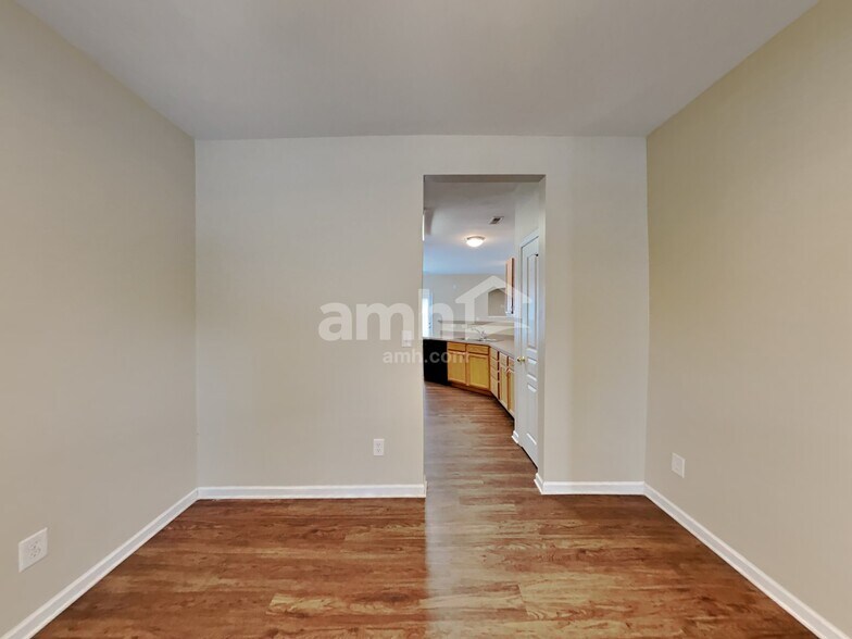 Building Photo - 19134 Long Pond Ln