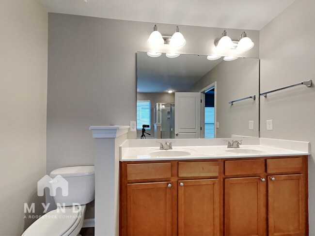 Building Photo - 11718 Sweetbriar Ridge Dr