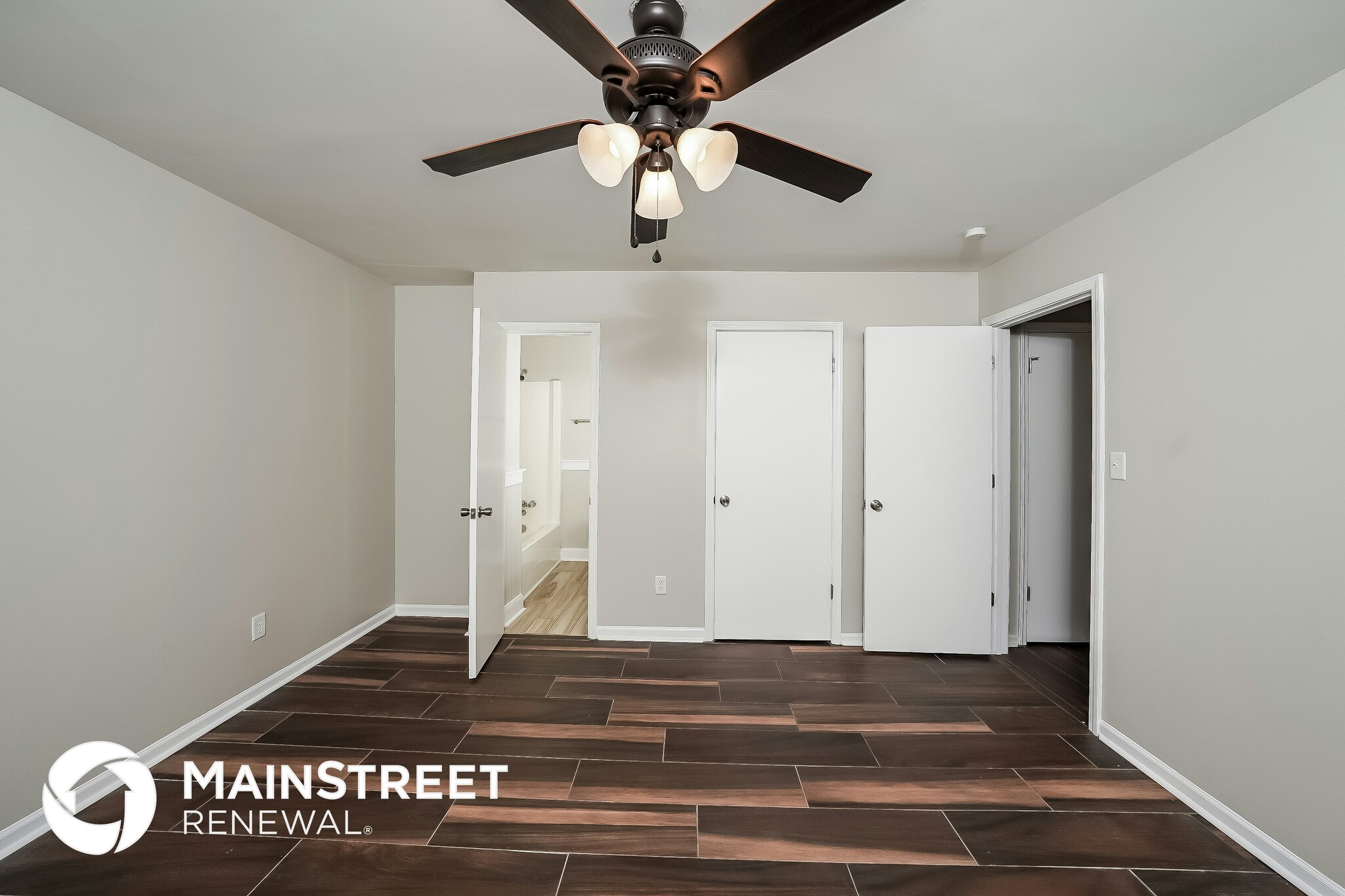 Building Photo - 2064 Edenwood Dr