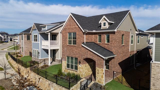 Building Photo - 7009 Sunset Blvd