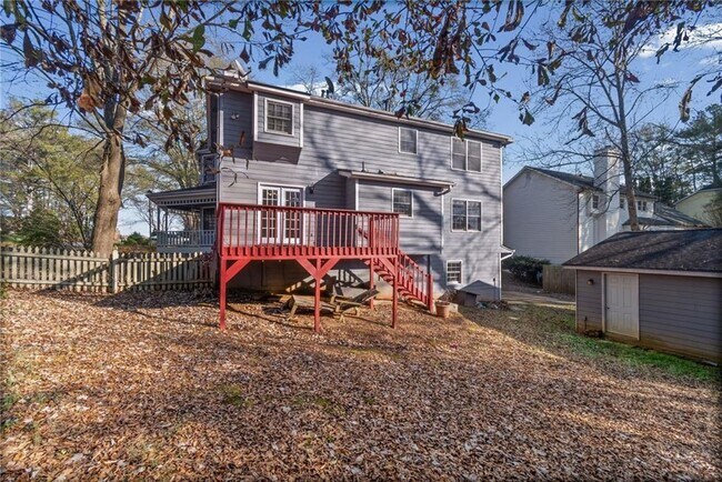 Building Photo - 118 Fitchburg Dr