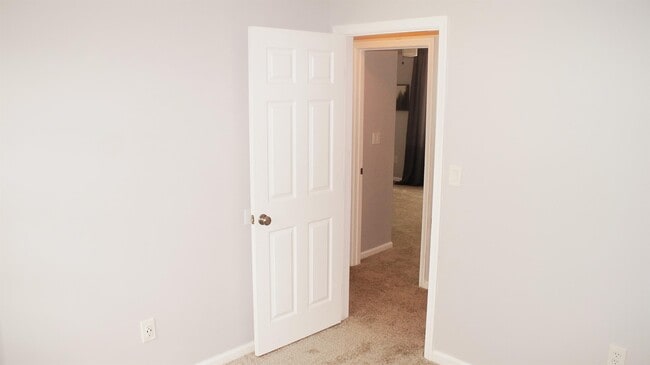 Building Photo - 3957 Kiwanis Loop