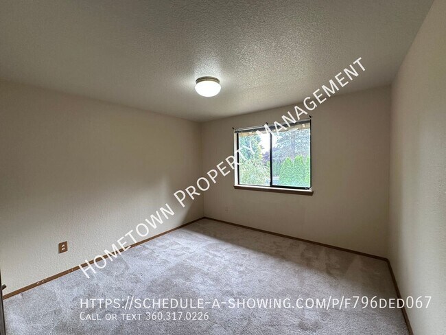 Building Photo - 5943 55th Way SE