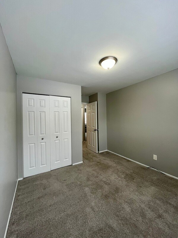 Building Photo - 1770 St Johns Blvd