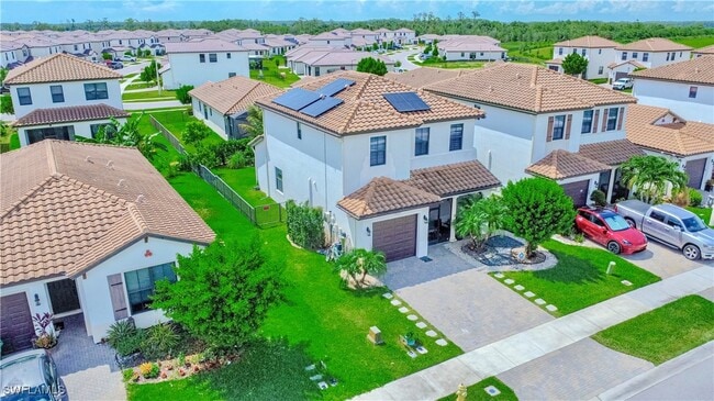 Building Photo - 5529 Aquila Ave