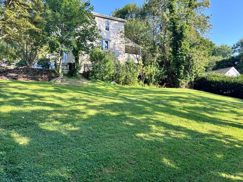 Backyard - 857 Sherman Ave