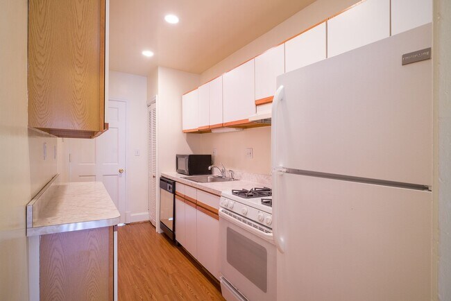 Building Photo - 2328 40th St NW
