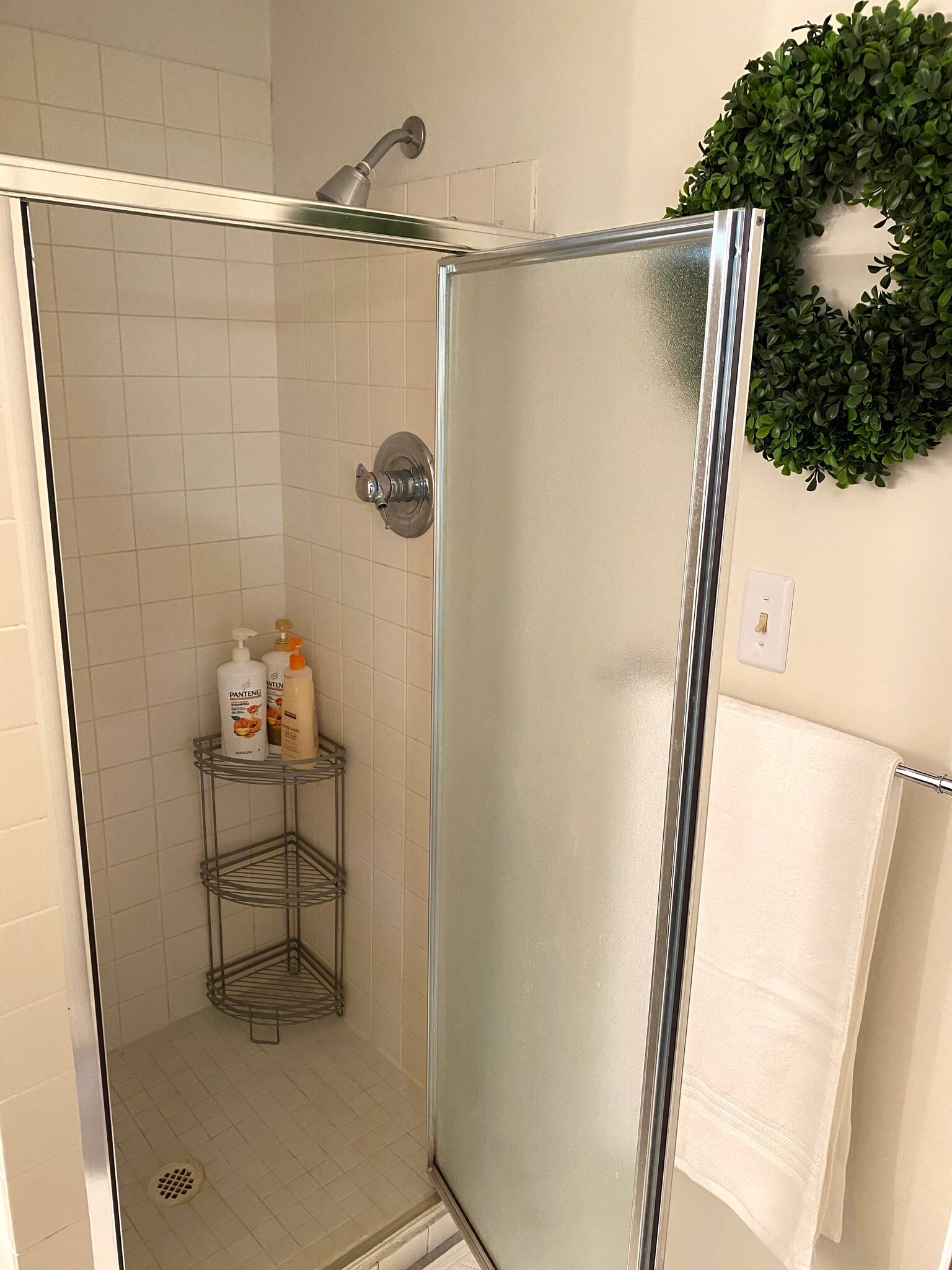 Building Photo - 1475 Sheldon St