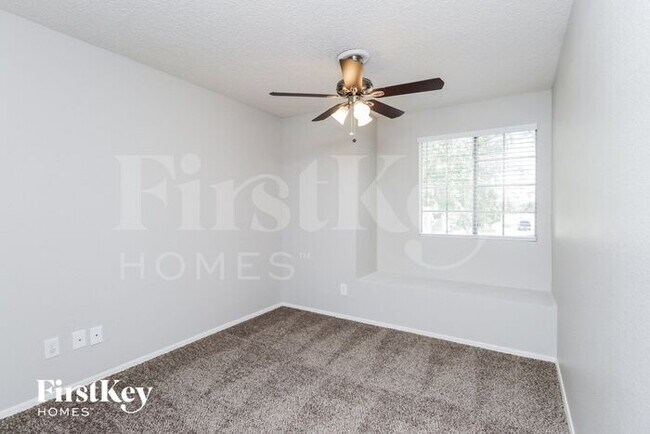 Building Photo - 5074 W Jupiter Way