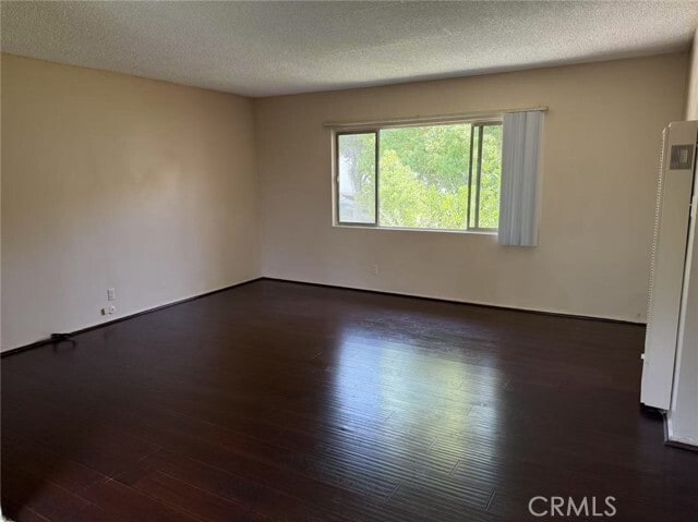 Building Photo - 882 W El Repetto Dr