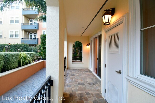 Building Photo - 2 br, 2 bath House - 151 El Camino Real # 113