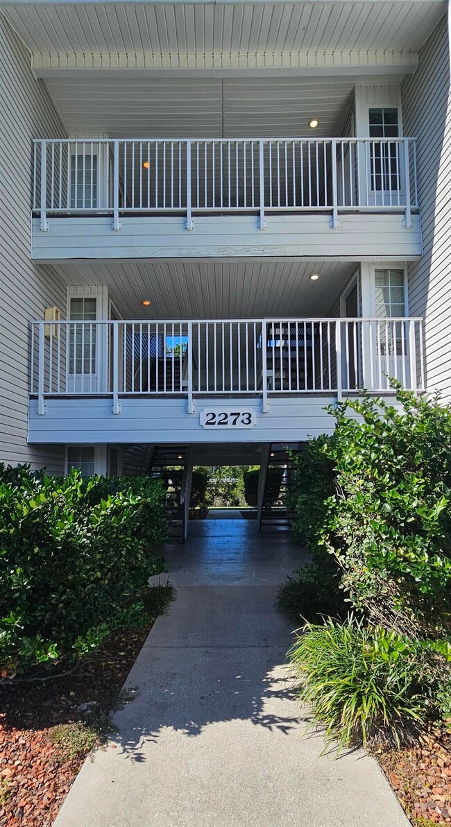 Building Photo - 2273 Huntingdon Dr