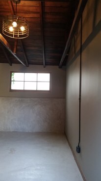 Artist Studio - 3409 Chadwick Dr