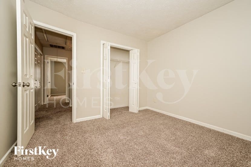 Building Photo - 3827 Monarch Ct