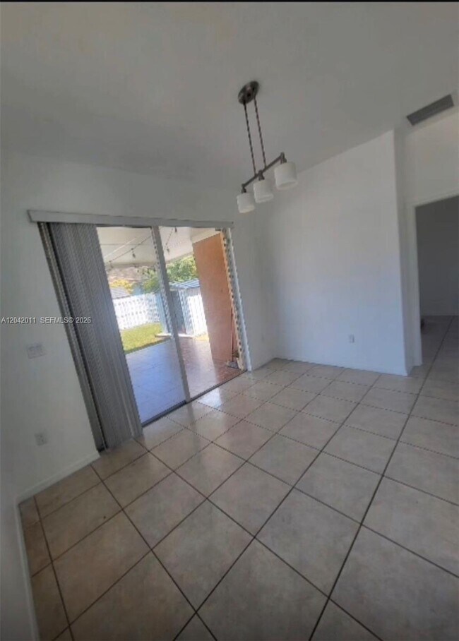 Building Photo - 23752 SW 110th Ave