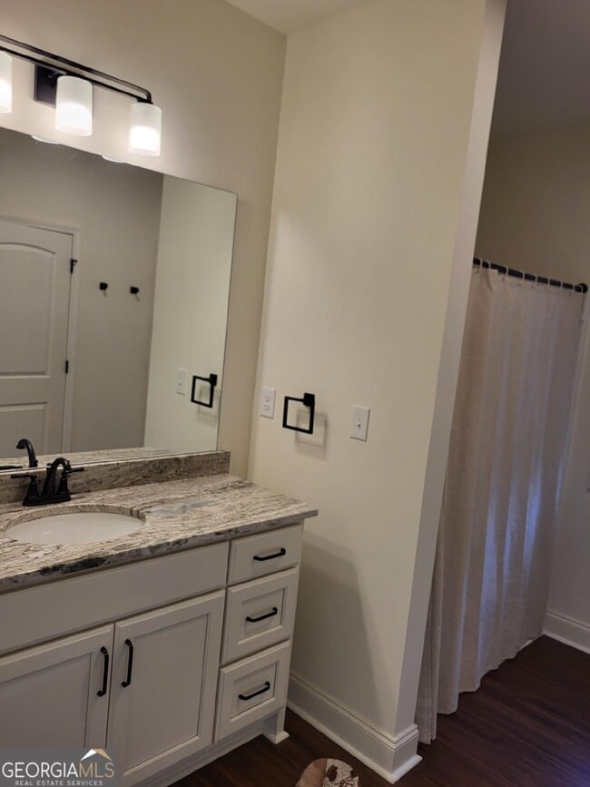 Building Photo - 363 Bayside Ln