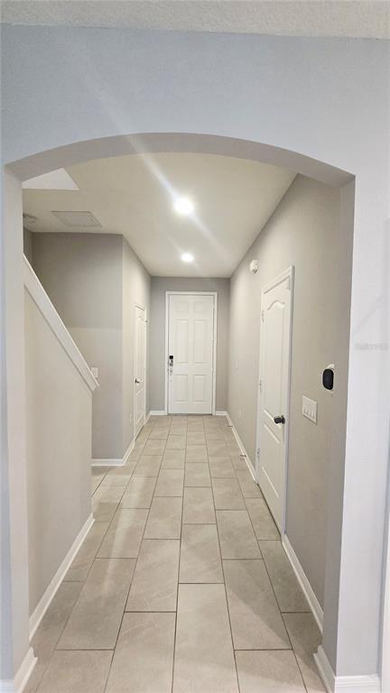 Building Photo - 11992 Sands Cv