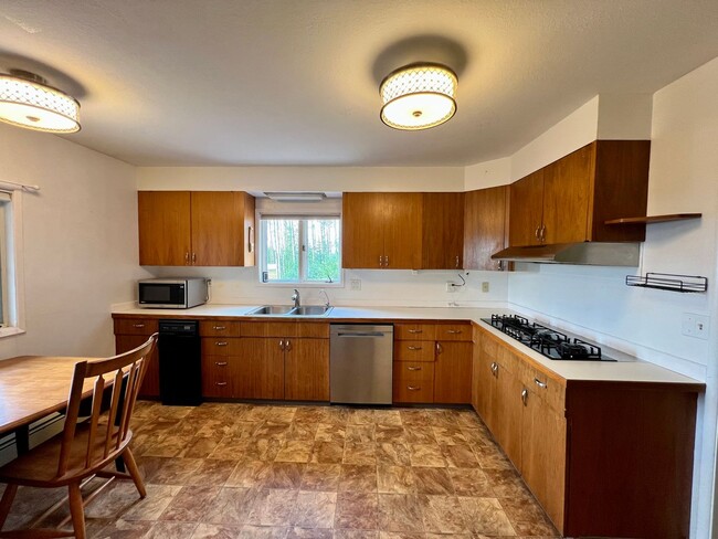 Building Photo - 4-Bedroom Home in Fairbanks | 2-Car Garage, Fenced Yard, RV Parking & Breathtaking Views – Dog Fr...