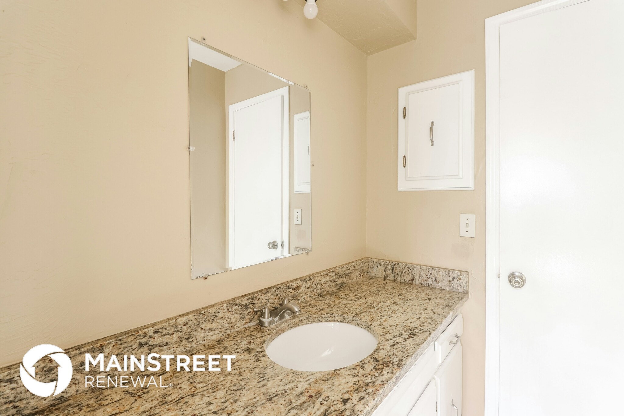 Building Photo - 11520 Bel Air Pl