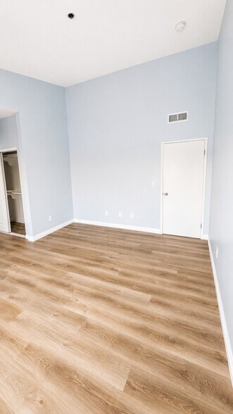 Building Photo - 7900 Woodman Ave