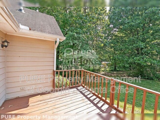 Building Photo - 52 E Boxwood Dr SE