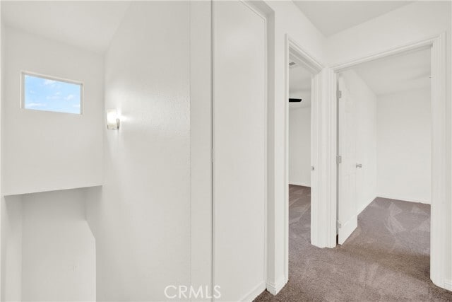 Building Photo - 980 E Mission Ave