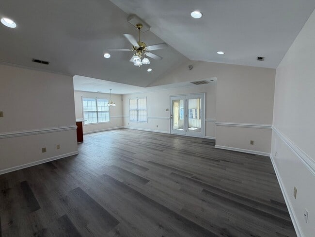 Building Photo - Exclusively Offered By Muse Realty Rentals, LLC