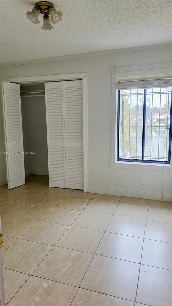 Building Photo - 317 NW 109th Ave