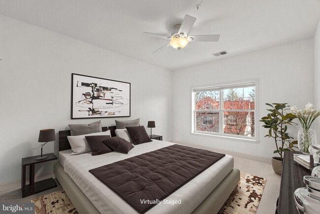 Building Photo - 2150 Troon Overlook