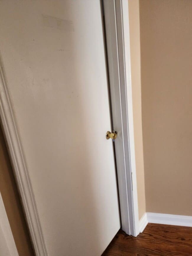 Building Photo - Beautiful 3 Bedroom 2 Bathroom Home