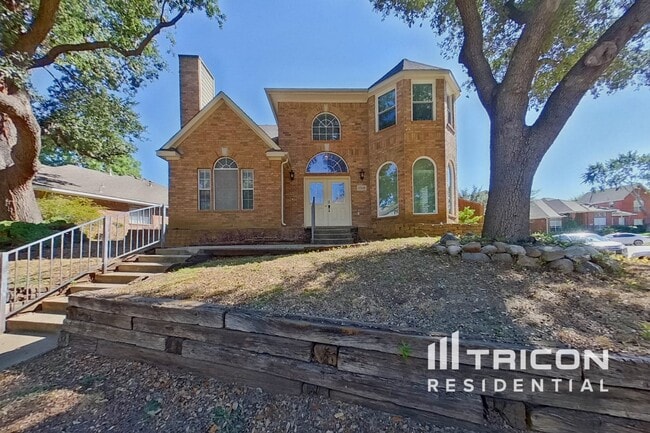 Building Photo - 2320 Shinnery Oak Dr