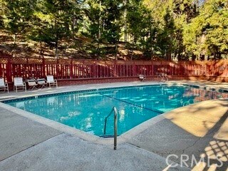 Building Photo - 872 Sierra Vista Dr