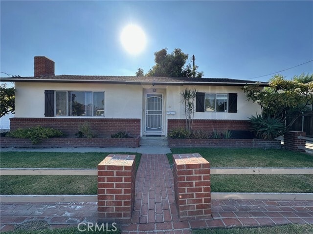 Primary Photo - 4353 Huddart Ave