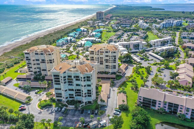 Building Photo - 2400 S Ocean Dr