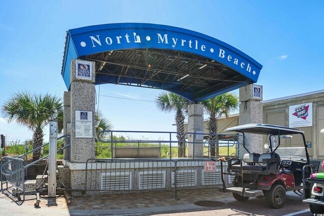 Building Photo - 300 Champions Blvd