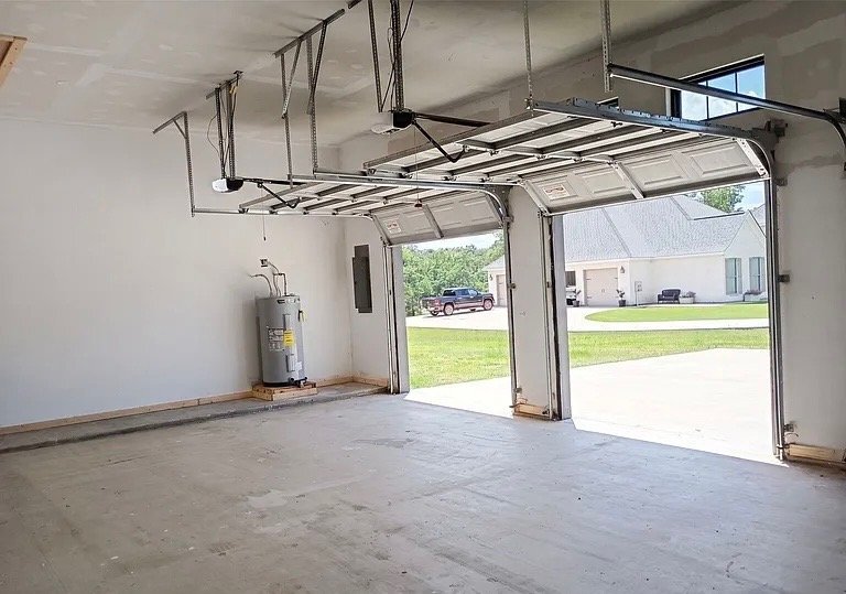 Building Photo - 103 Windward Ct