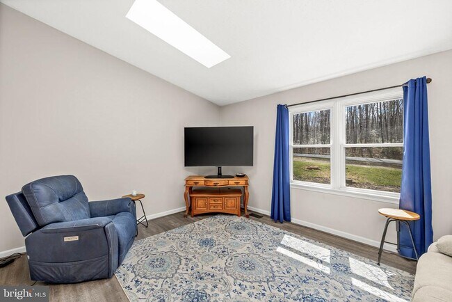 Building Photo - 13410 Wilderness Park Dr