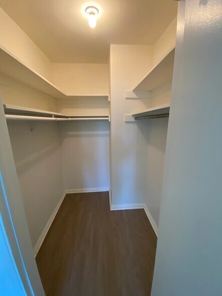 Building Photo - 5307 Sepulveda Blvd