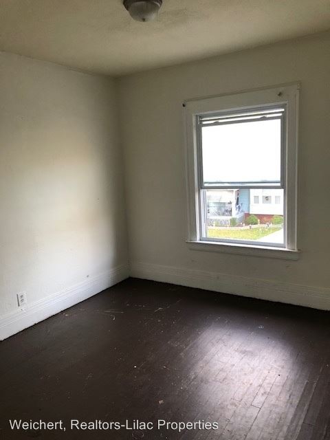 Building Photo - 4 br, 1.5 bath House - 69 Lux Street