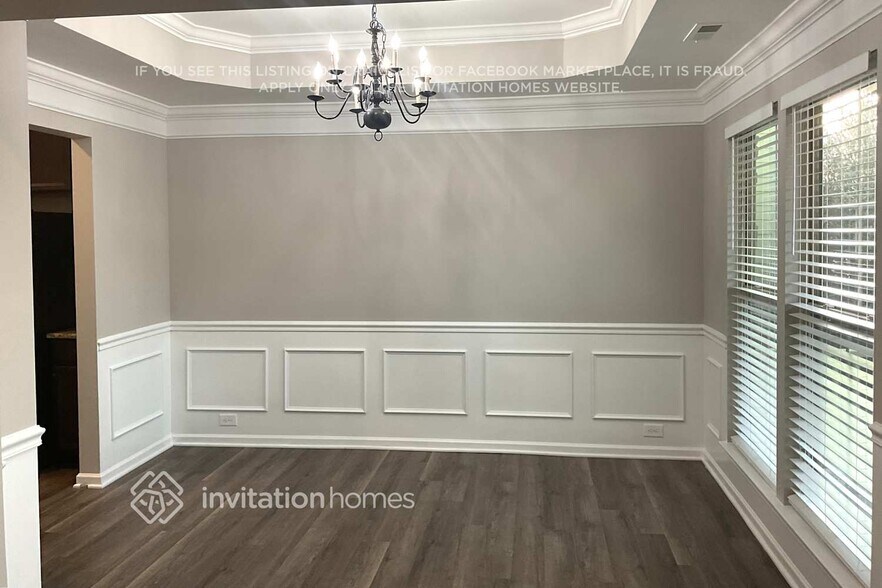 Building Photo - 1012 Crinoline Ln