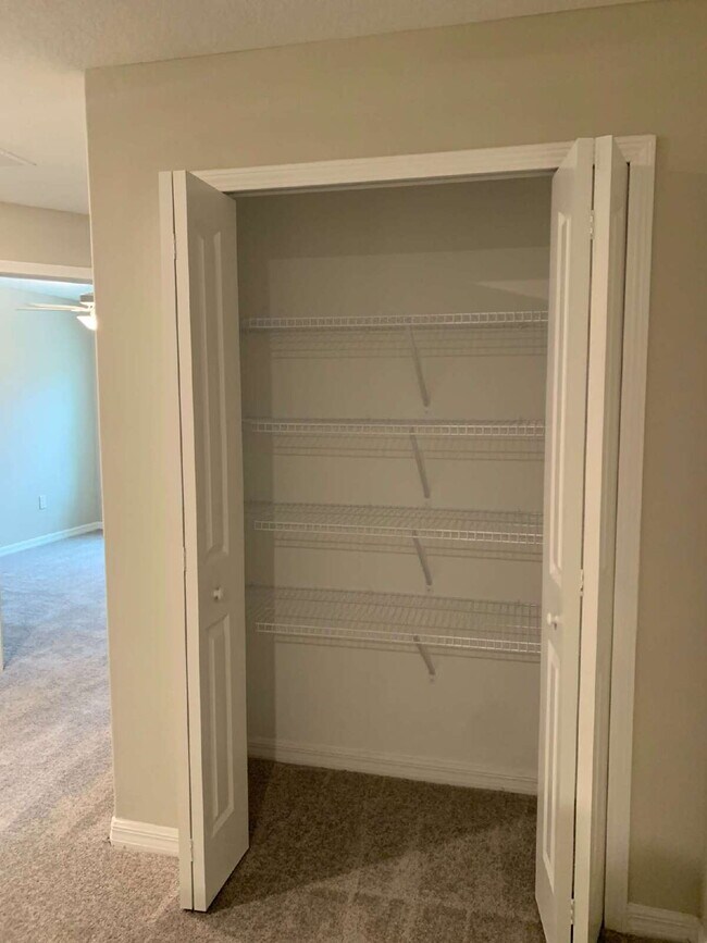 Building Photo - 9625 Pembrooke Pines Dr