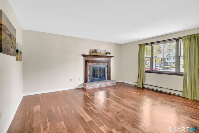 Building Photo - 61 Brandywine Ln