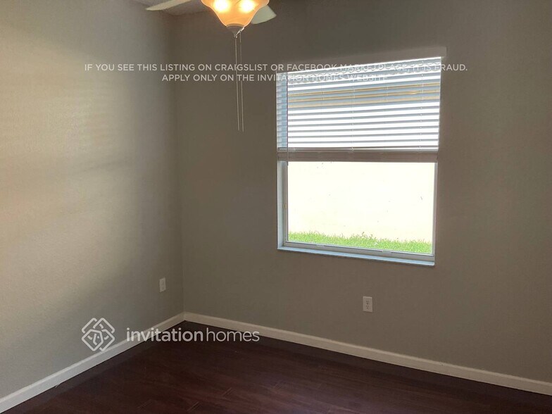 Building Photo - 10406 Pearwood Pl