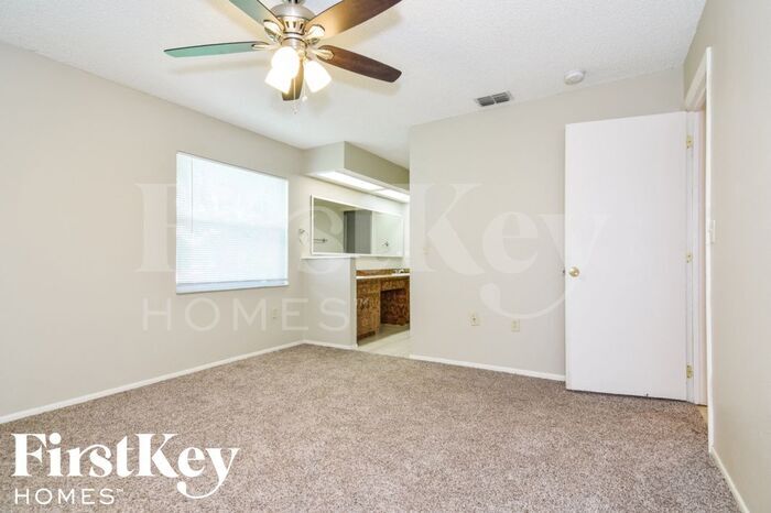 Building Photo - 7538 Highland Grove Dr